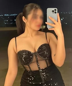 Call Girl Raipur Sakshi