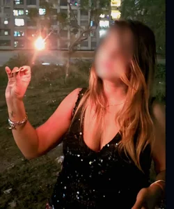 Call Girl Raipur Sheela